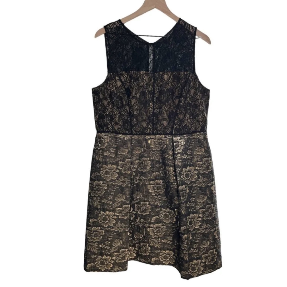 Adrianna Papell Metallic Gold Dress Size 4